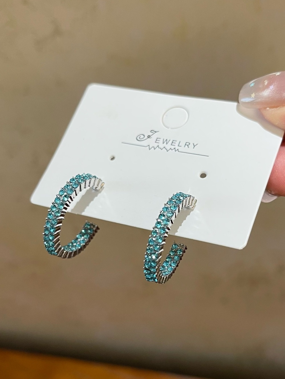 💖5 for $25😻 Sparkling Teal Crystal Hoop Earrings - Brand